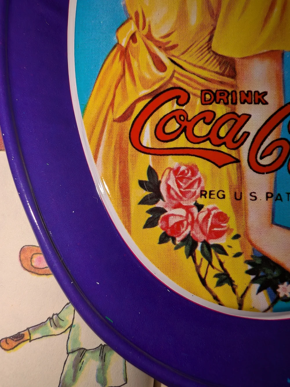 Coca Cola featuring oval